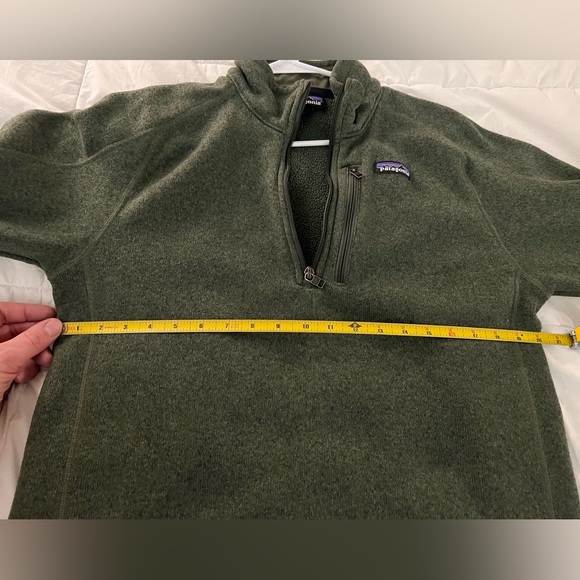 Patagonia better sweater 1/4 zip in green - Picture 3 of 3